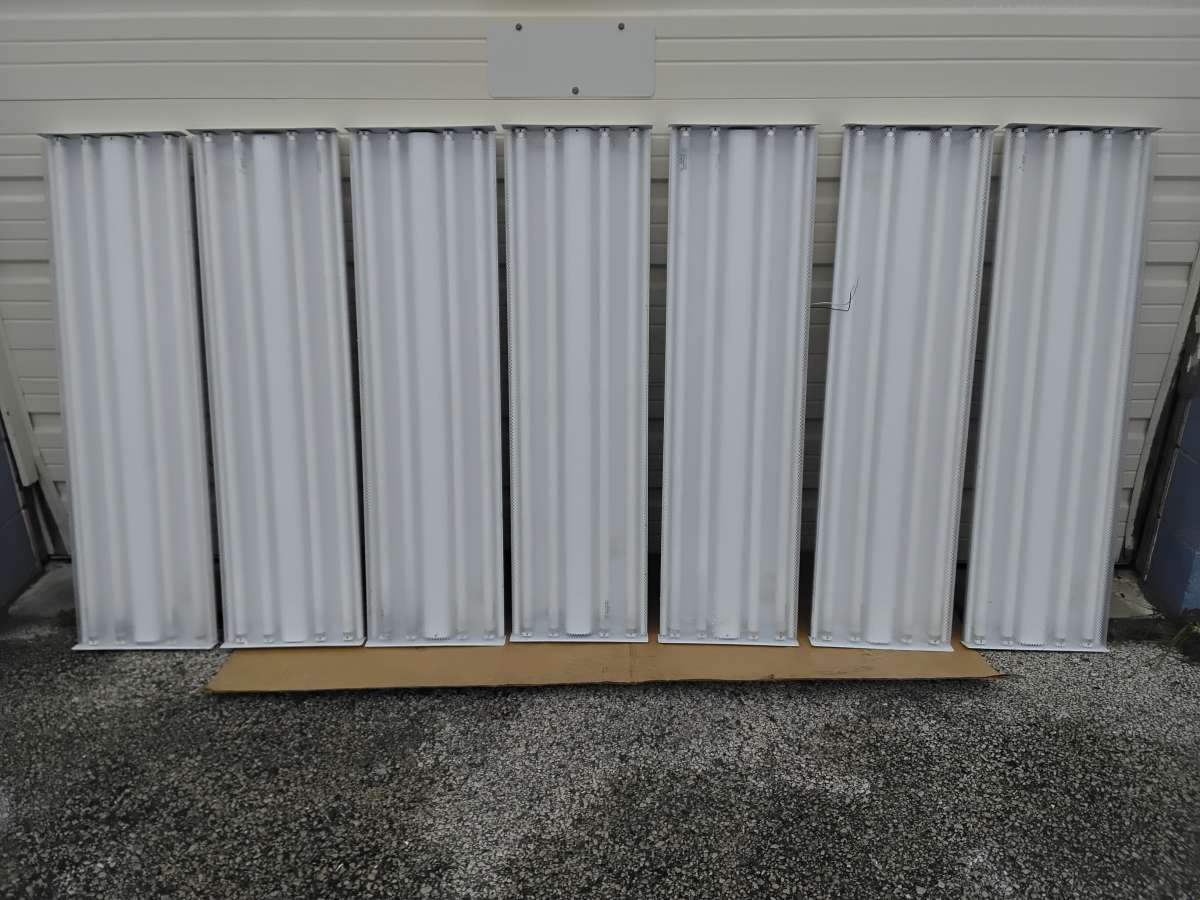 Nice White Commercial Lighting Uints 54 X 14 Like New