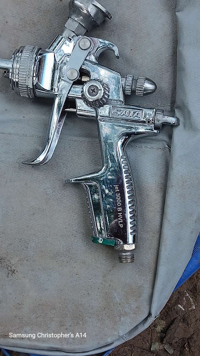 SATA Jet 3000 B HVLP  pneumatic  paint sprayer