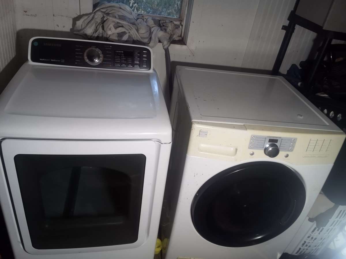 washer and dryer