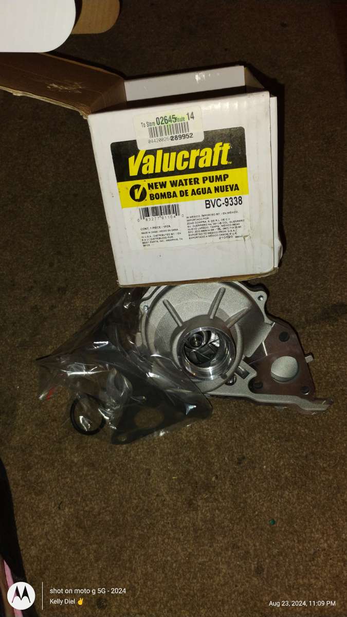 2005 Kia Sedona water pump