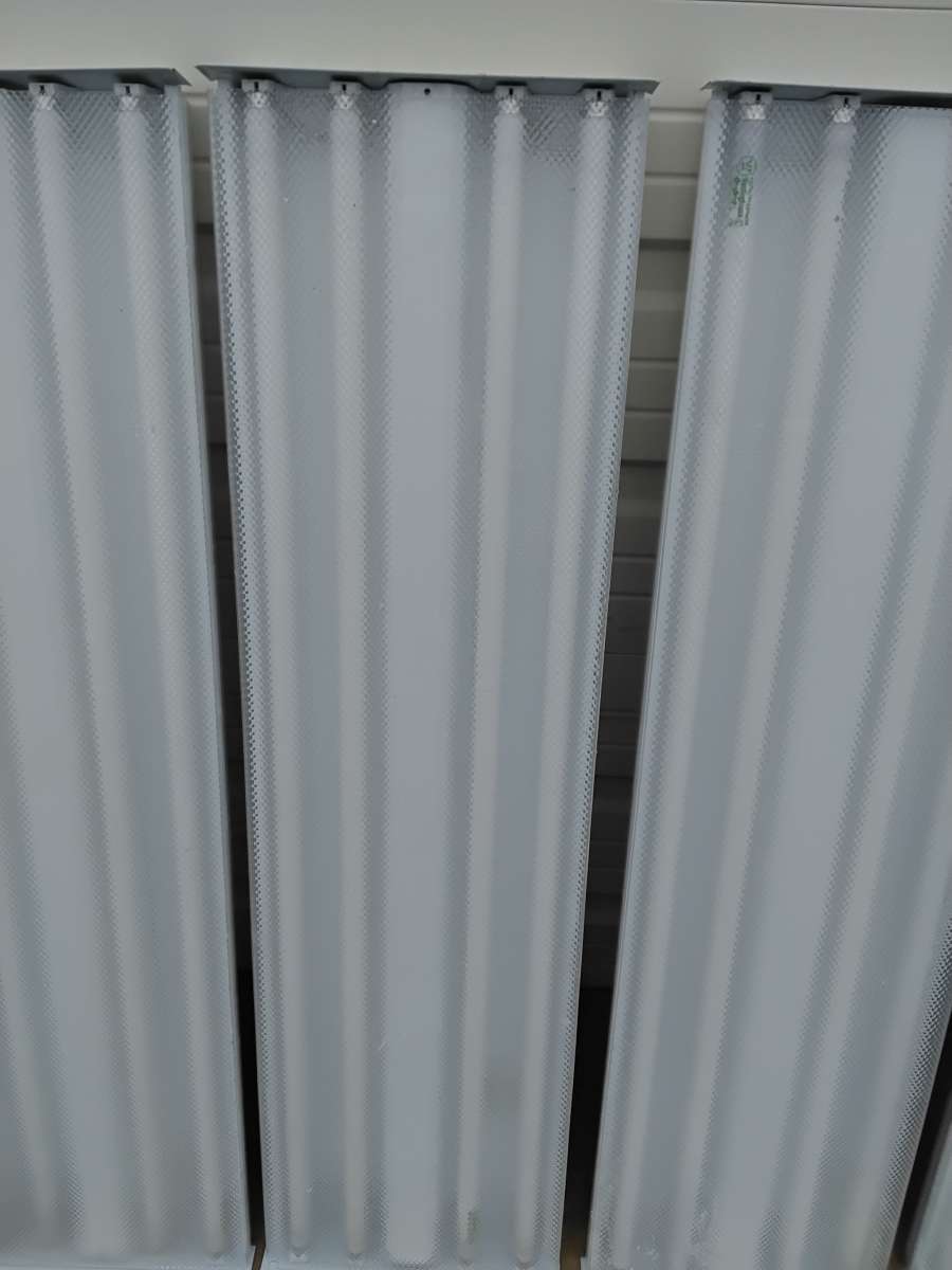 Nice White Commercial Lighting Uints 54 X 14 Like New