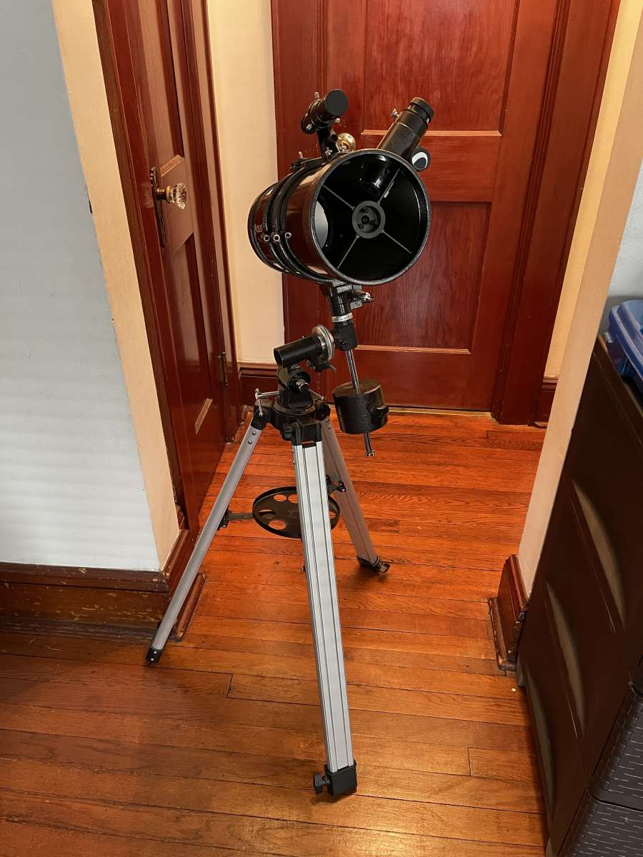 Celestron PowerSeeker 127EQ telescope
