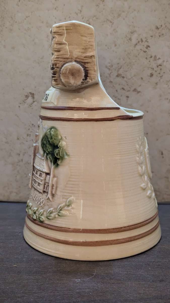 Repo Bicentennial Liberty Bell Planter Beige