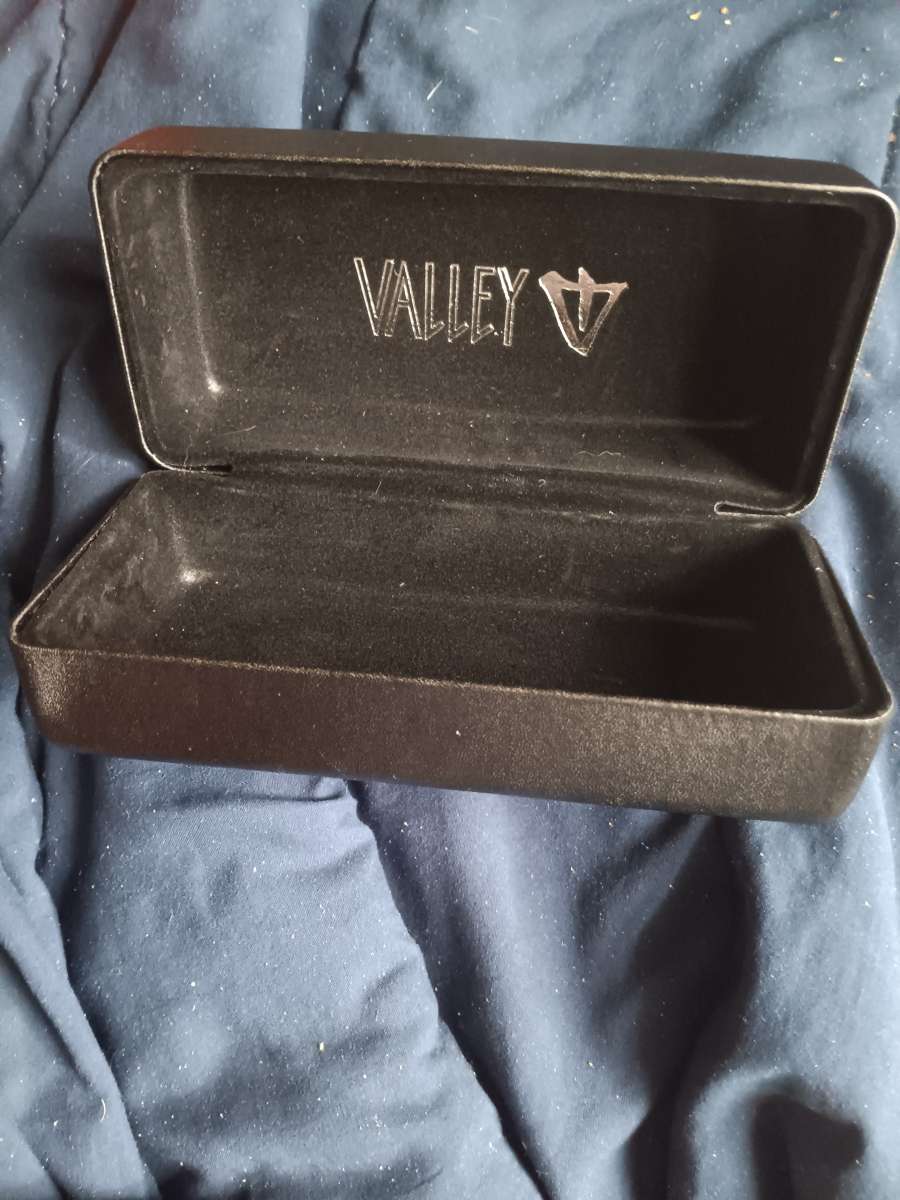 eyeglass cases all a dollar a piece