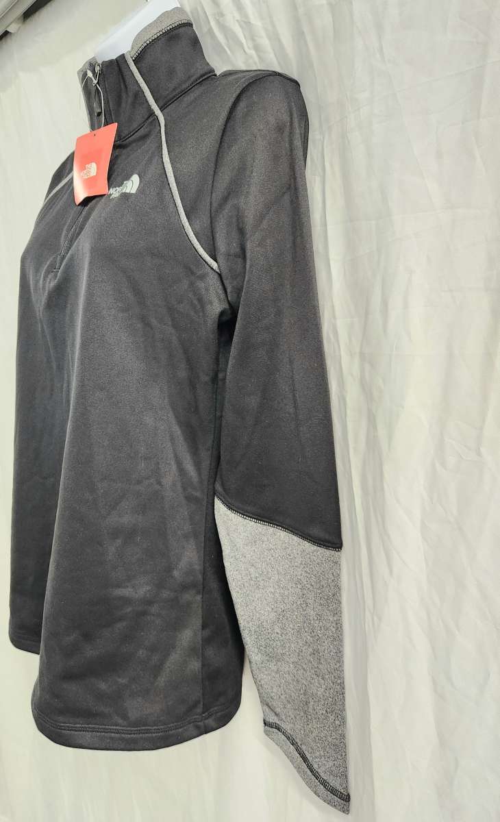 The Northface Athletic Outdoor Womens 100 Cinder Pullover