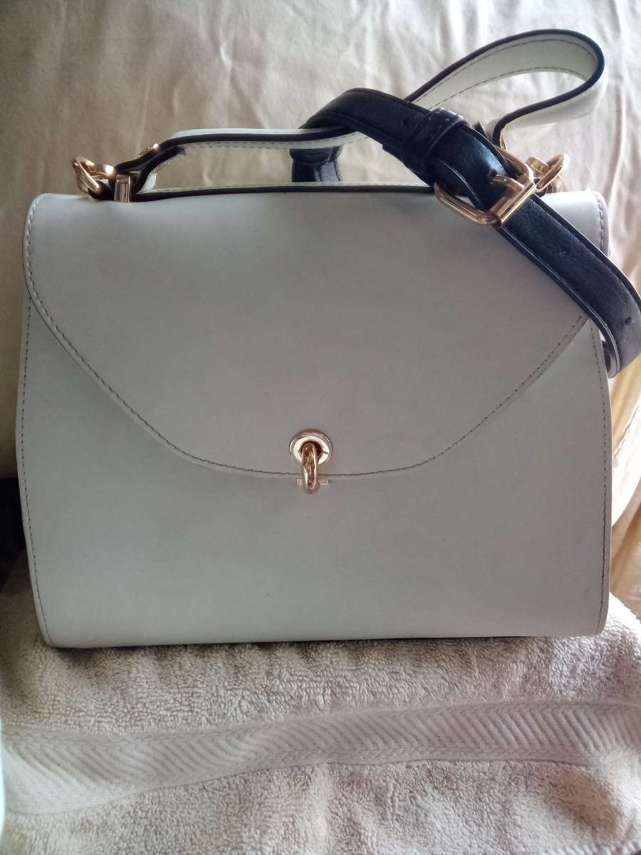 Gianni Notaro White Messanger Bag