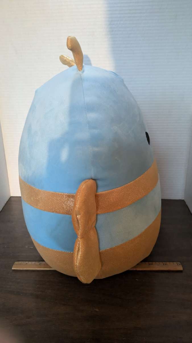 Squishmallows Adopt Me Queen Bee Kelly toy 14 Gold Glitter