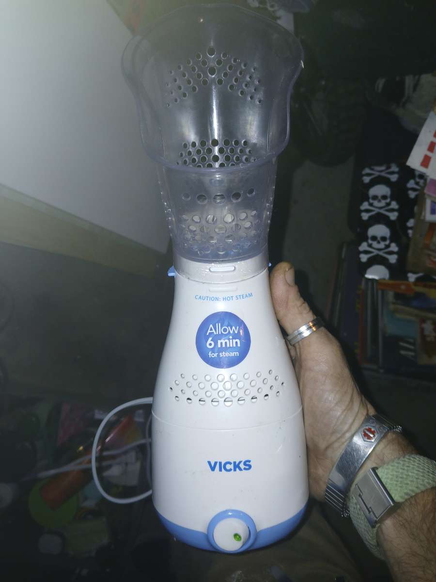 Vicks Sinus Inhaler  Personal Steam Inhaler for Sinus Relief