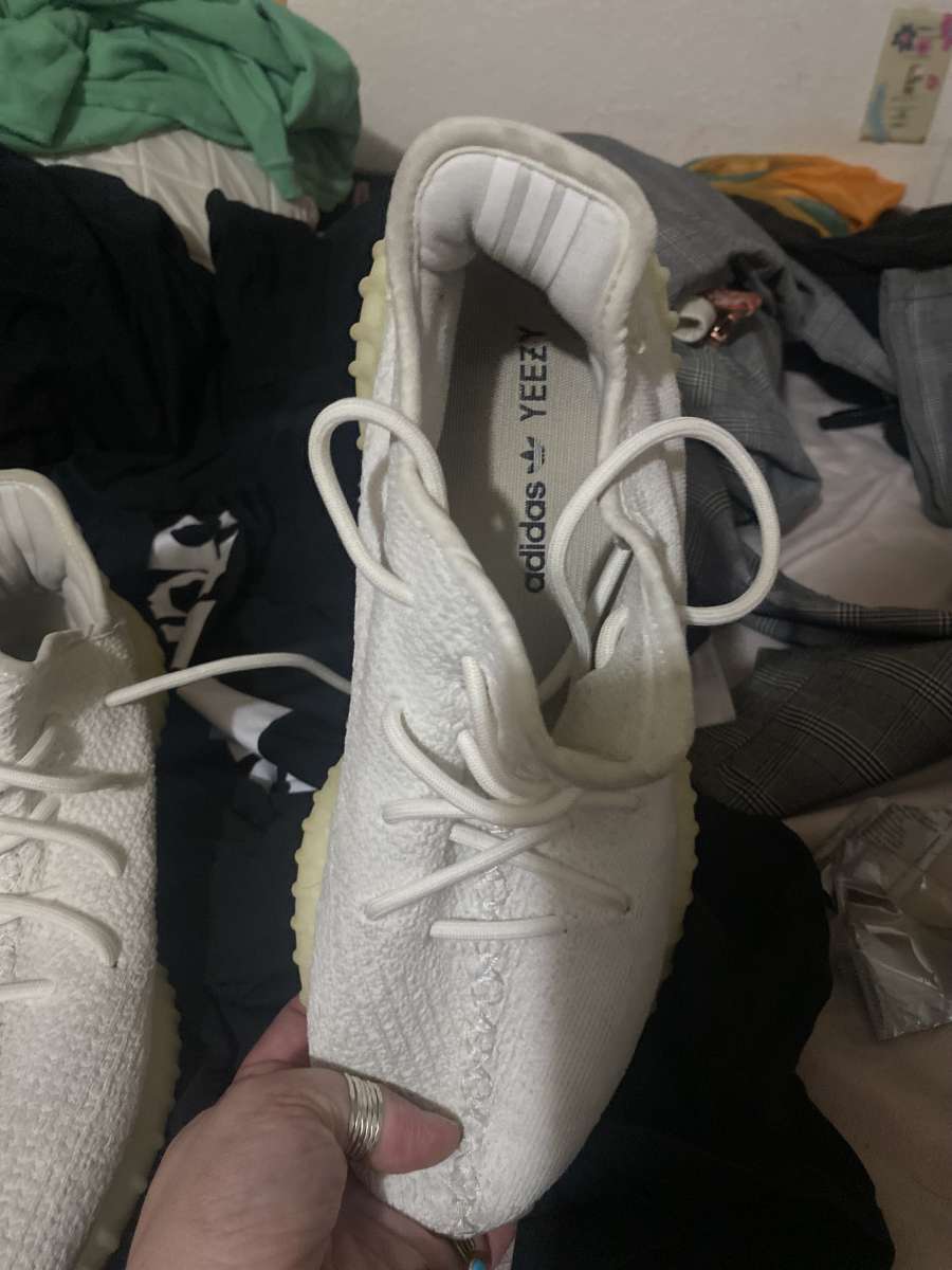 Yeezys cream Boost 350 V2