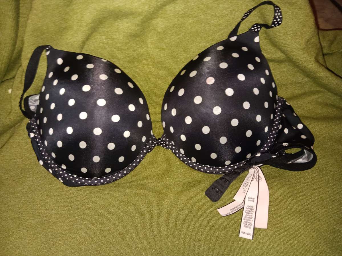 Victoria Secret Padded Push Up Bra