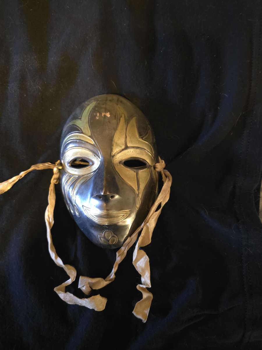 Wall Mask