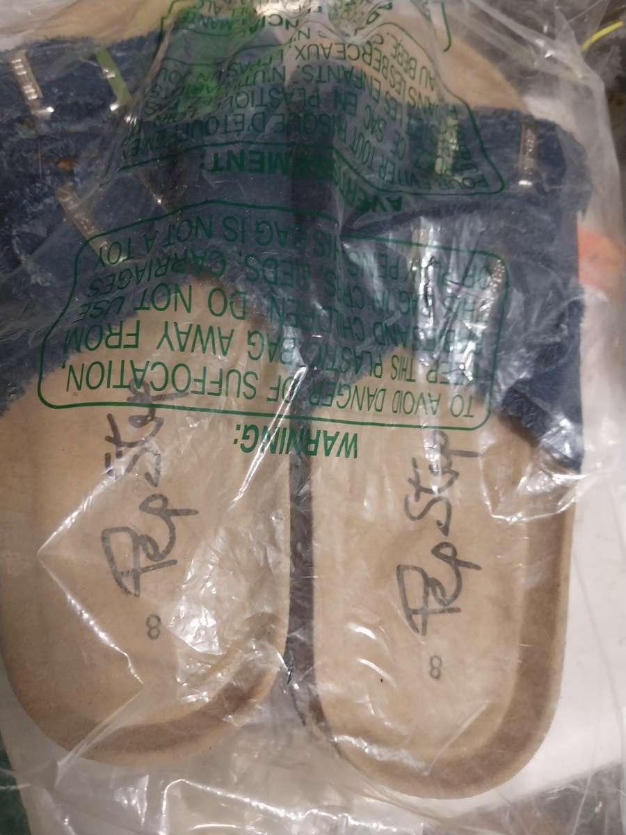 pop step woman shoes size 8