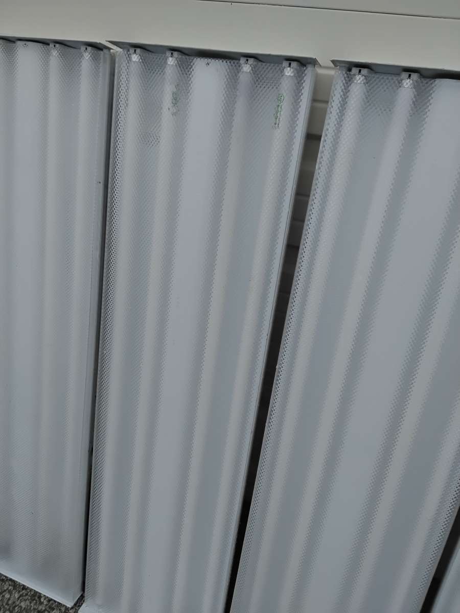 Nice White Commercial Lighting Uints 54 X 14 Like New