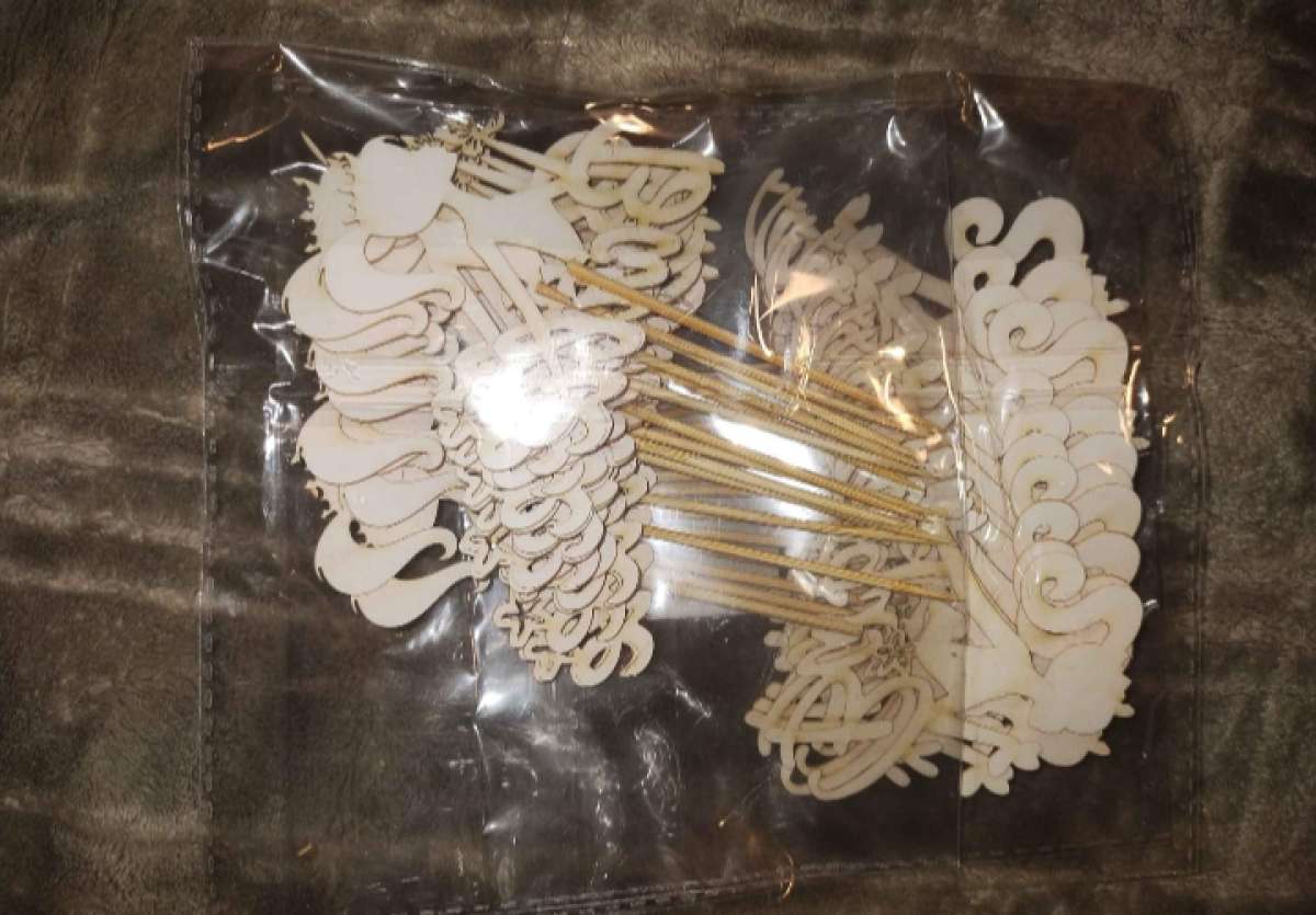 24 piece Barbie cupcake toppers