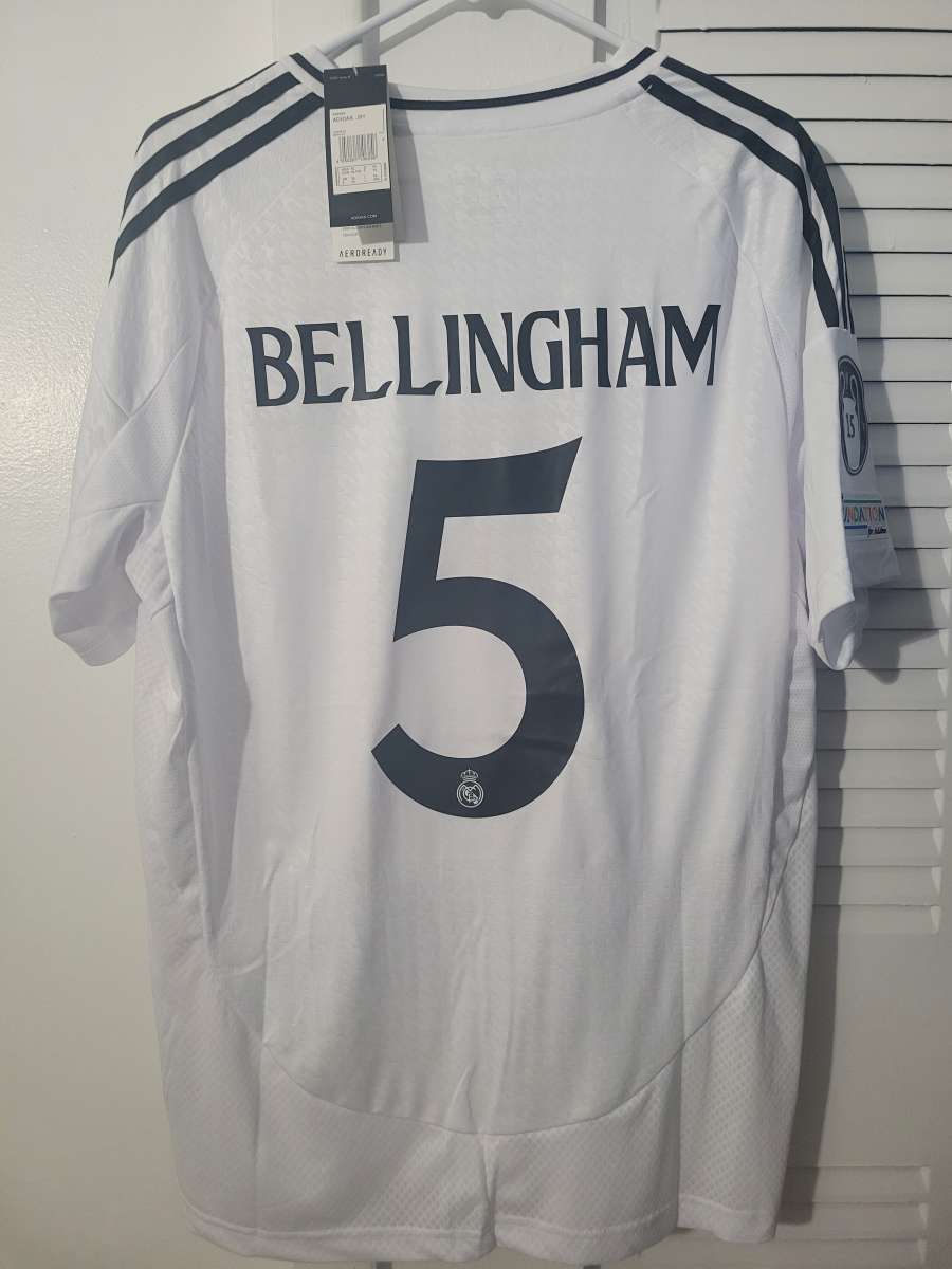 Real Madrid Jersey Soccer 2025 Fan Version Size XL Bellighan