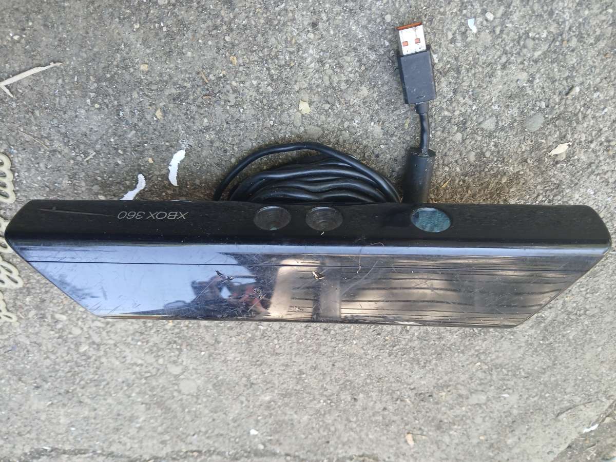 xbox 360 Kinect sensor bar