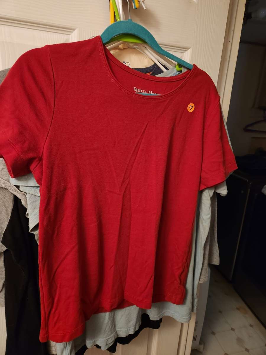 Rebecca Malone size large