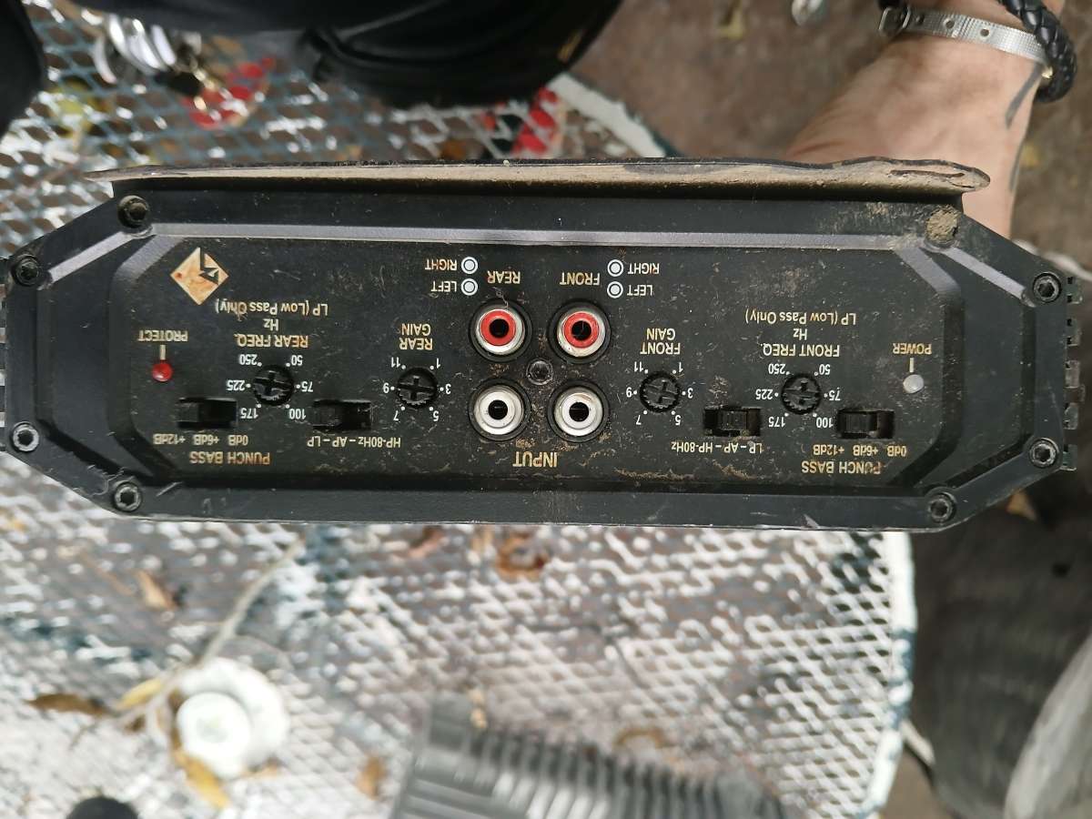 Rockford Fosgate R3004 Prime 300W 4 Channel Class AB Car Amp