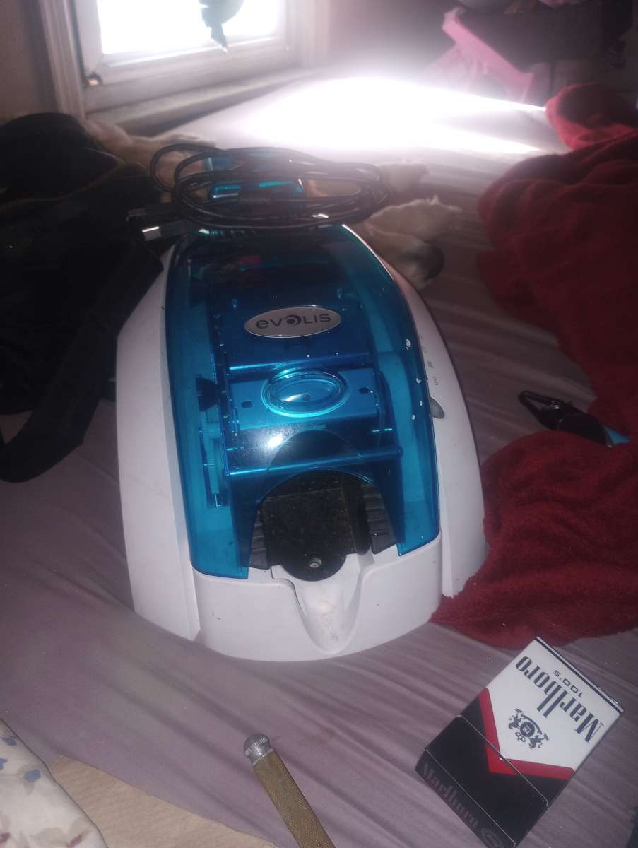 evils ID and card printer