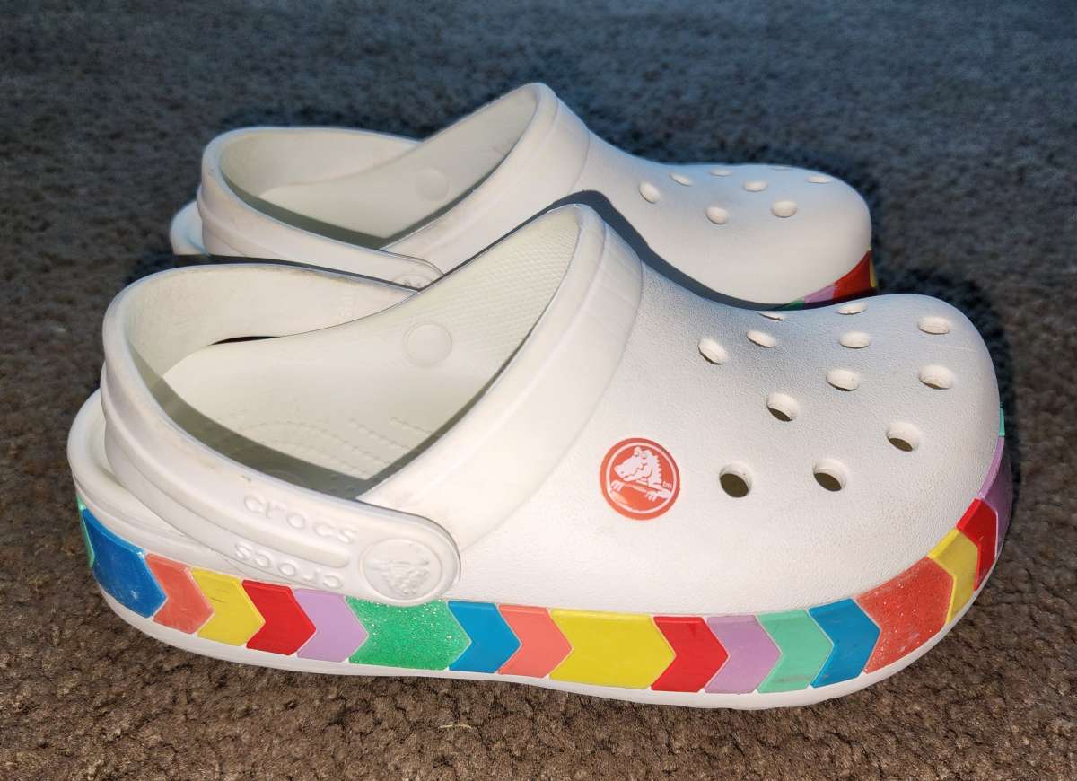 Crocs Junior Chevron Rainbow Clogs