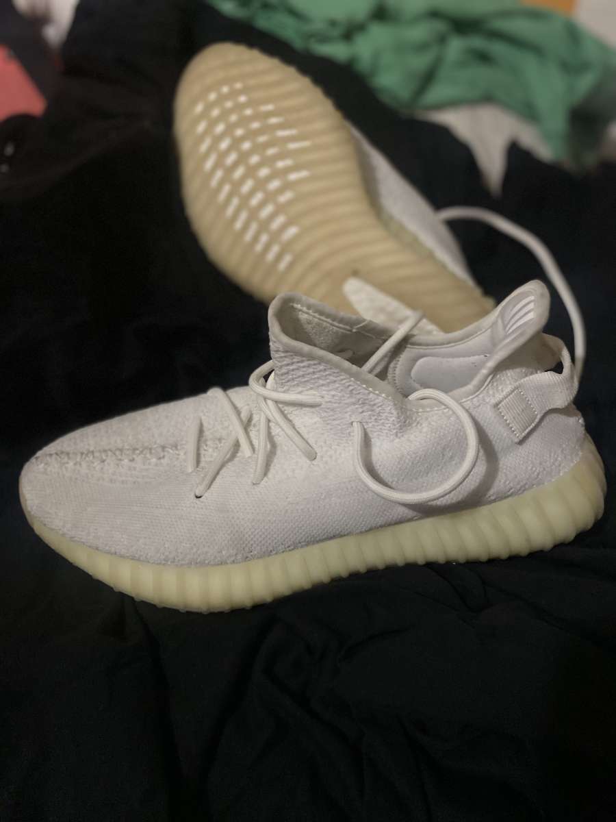 Yeezys cream Boost 350 V2