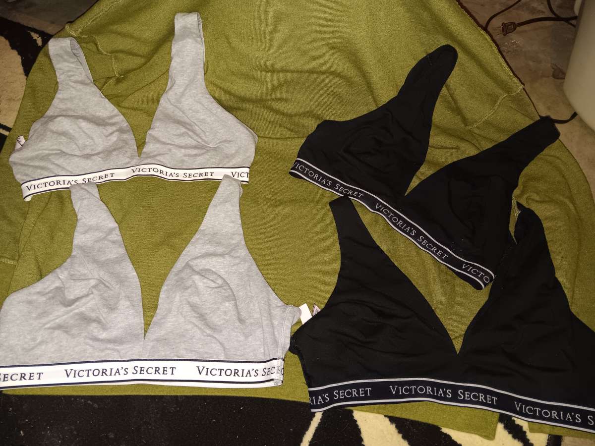 Victoria Secret Sports Bra