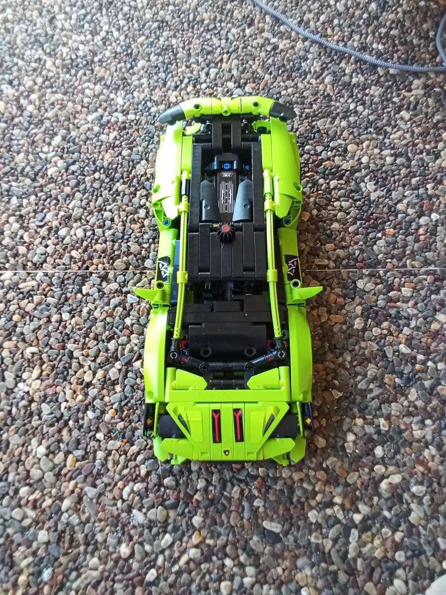Lego green car