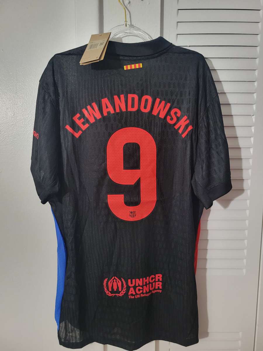 FC Barcelona Jersey Soccer Player Version Size L Lewandowski