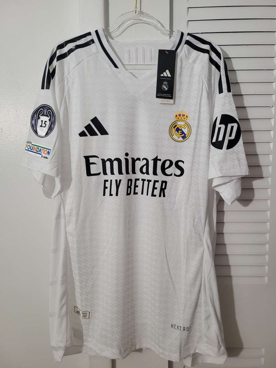 Real Madrid 2025 Player Version Size L 2XL Modric