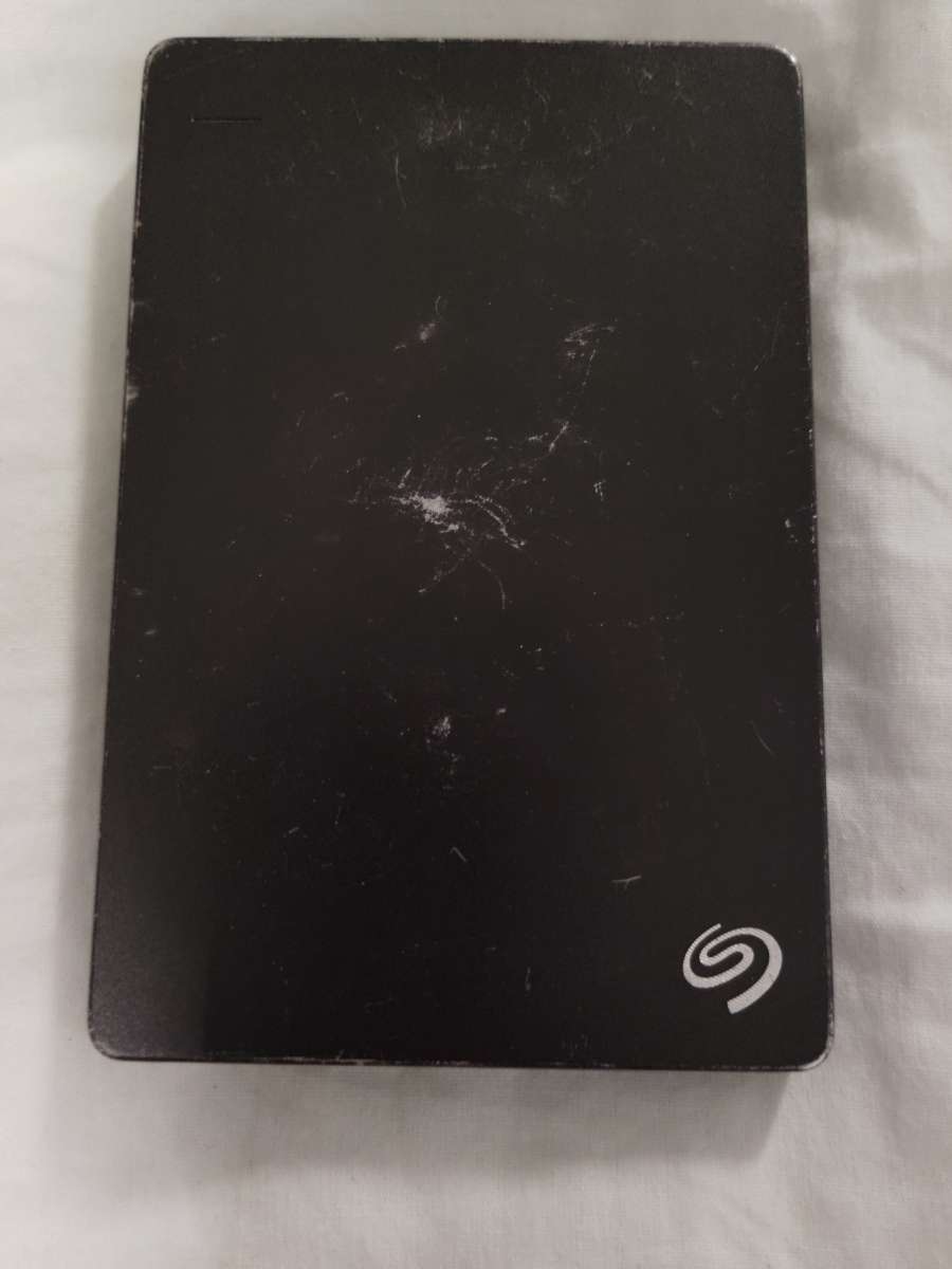 Seagate 2 terabyte external hard drive