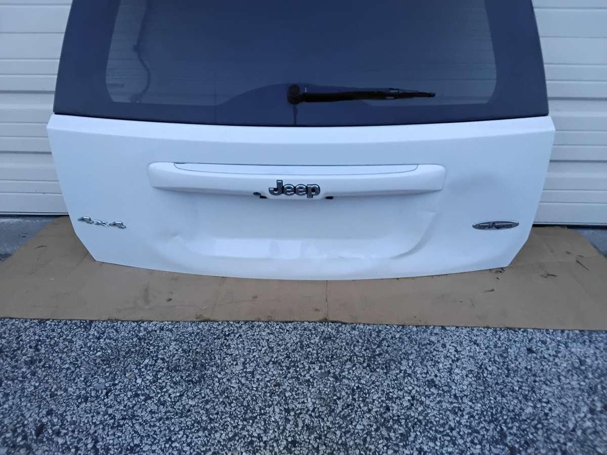 White 2014 Jeep Compass High Altitude Rear Hatchback OEM