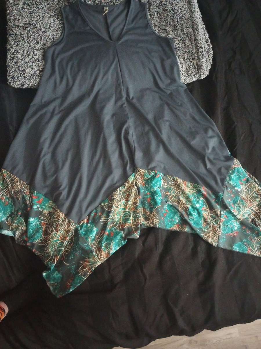 light flow light feel beautiful grey free with floral print