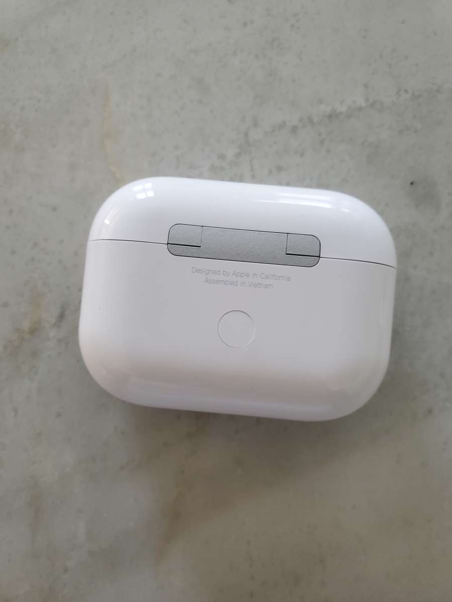 Apple AirPods 2nd Generation