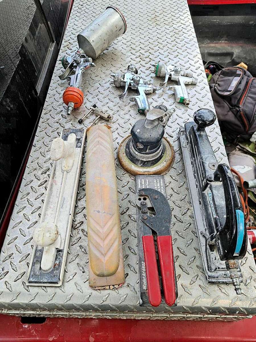 lot of auto Body tools