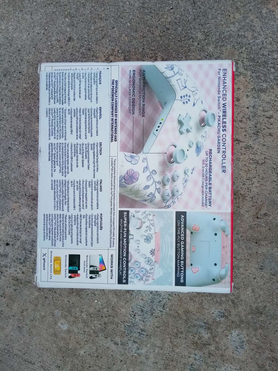 NINTENDO SWITCH POKEMON CONTROLLER