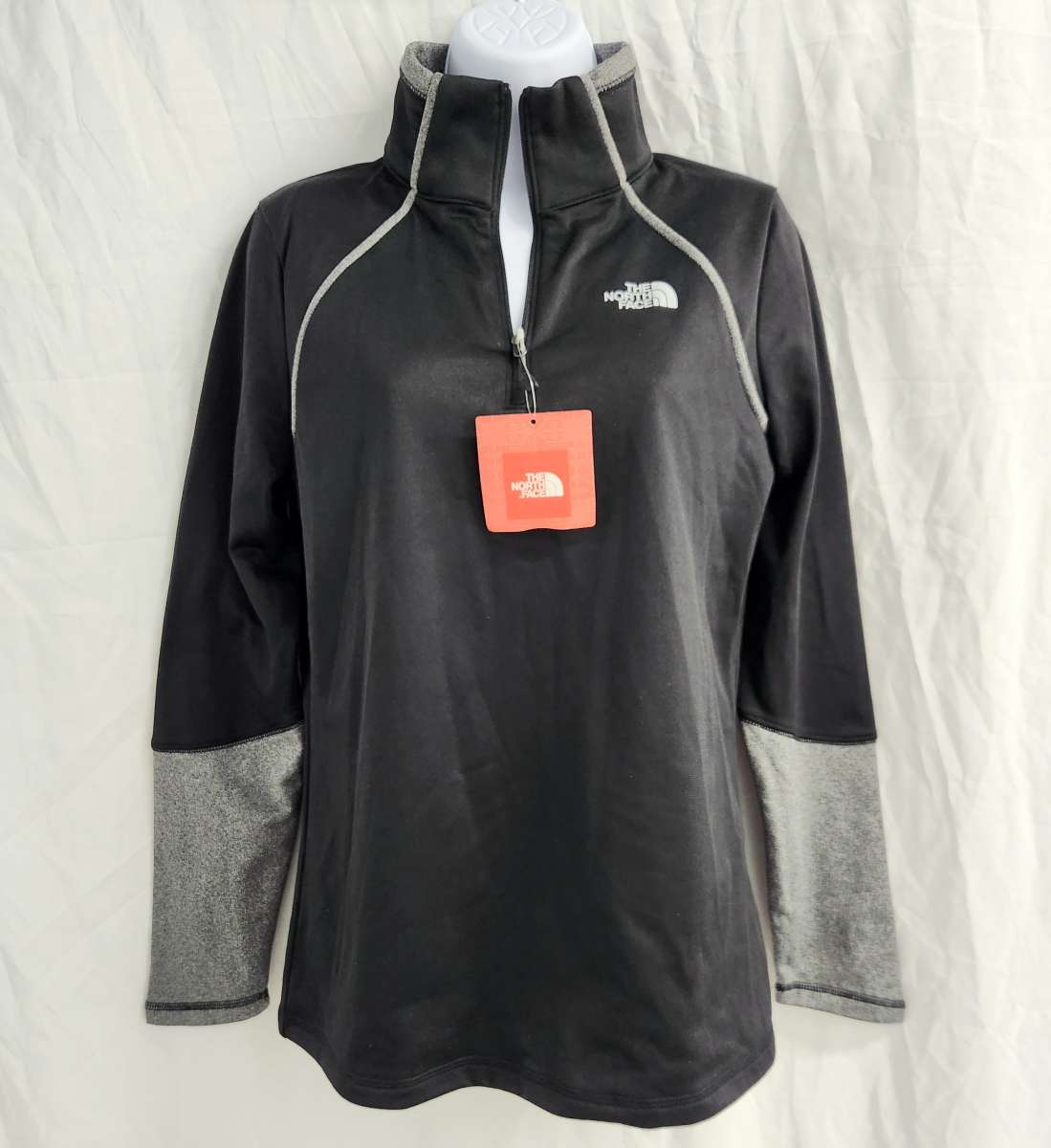 The Northface Athletic Outdoor Womens 100 Cinder Pullover