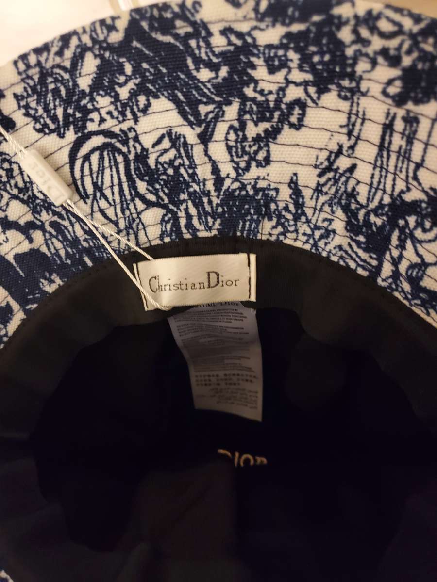 Dior bandana signature logo bucket hat