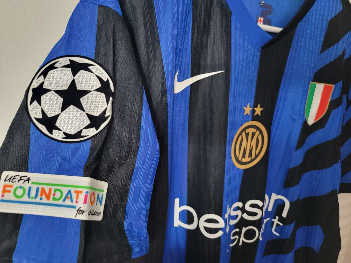 Inter Milan Jersey Soccer 2025 Player Version Size M Lautaro