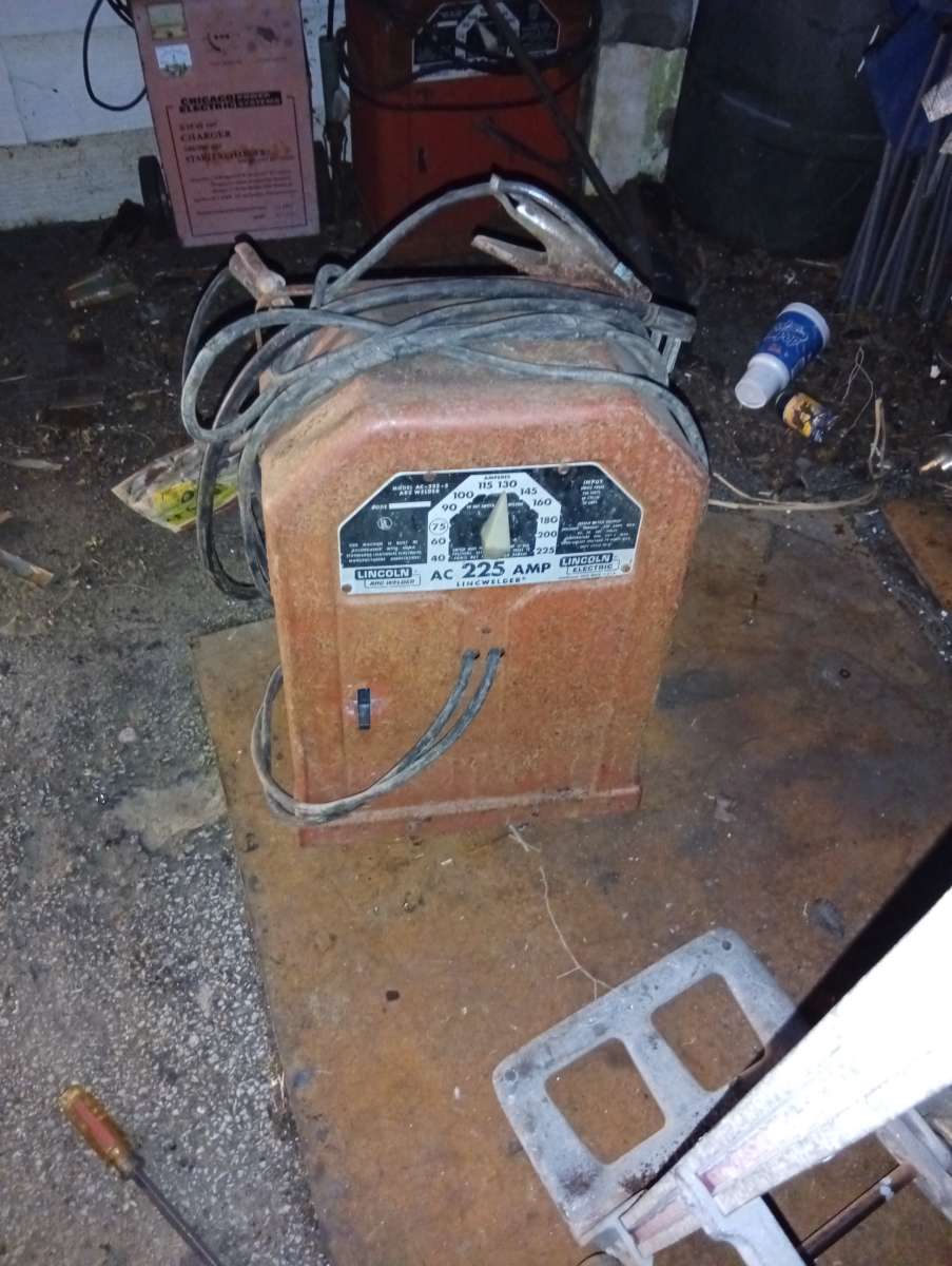 Lincoln welder AC 225