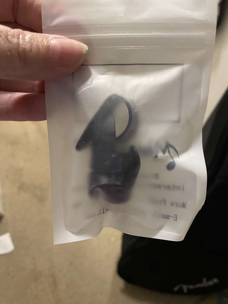 Brand new guitar with Accessories