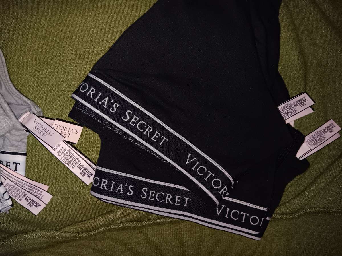 Victoria Secret Sports Bra