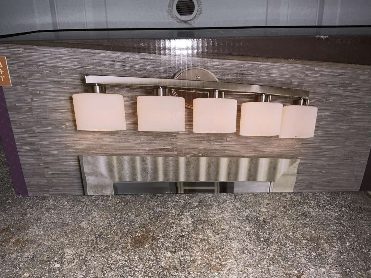 Allen Roth Merington Vanity Bar Light