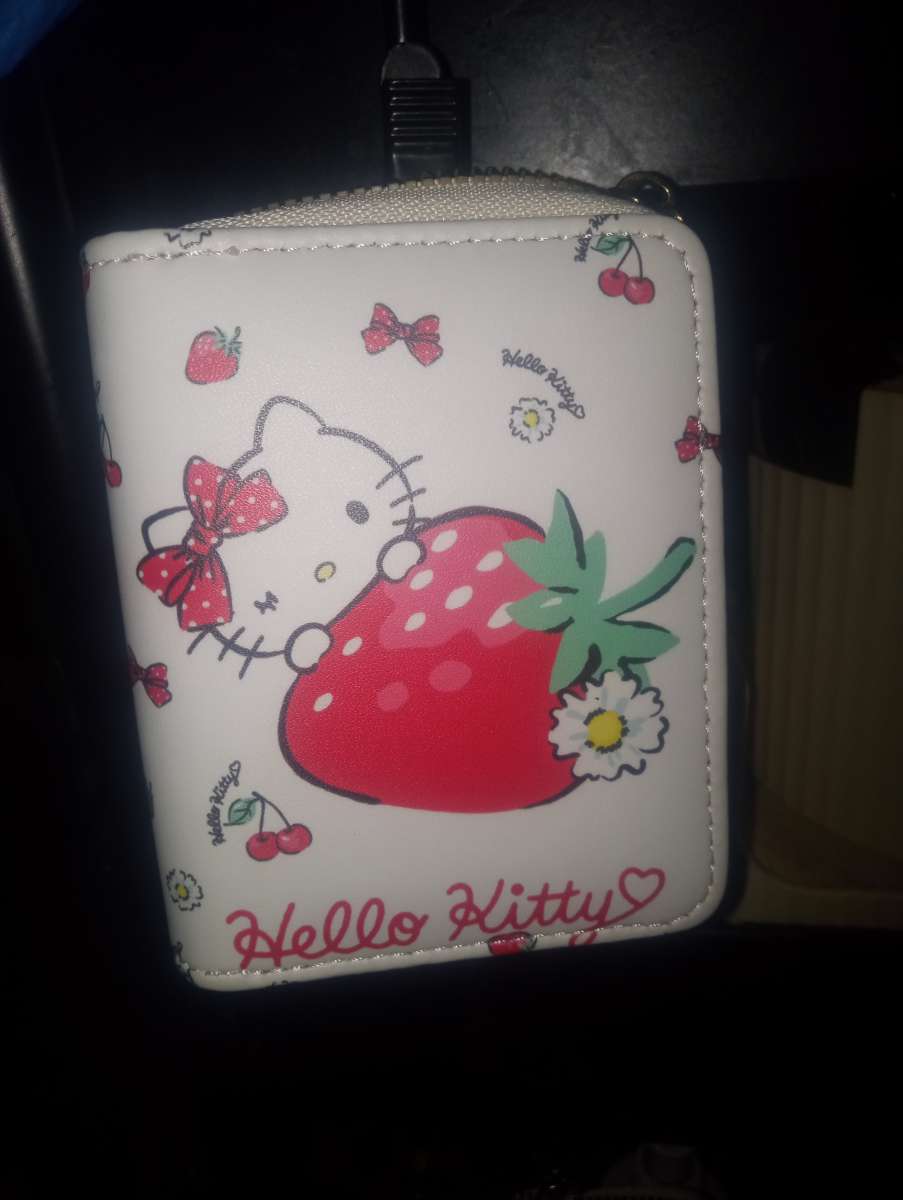 hello kitty wallets