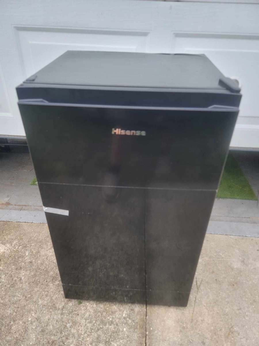 Hisense Mini Fridge