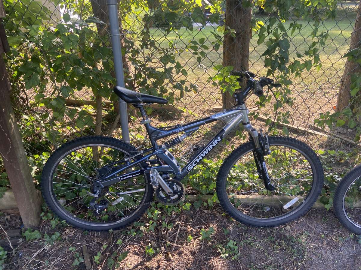 Schwinn Mountain Bike