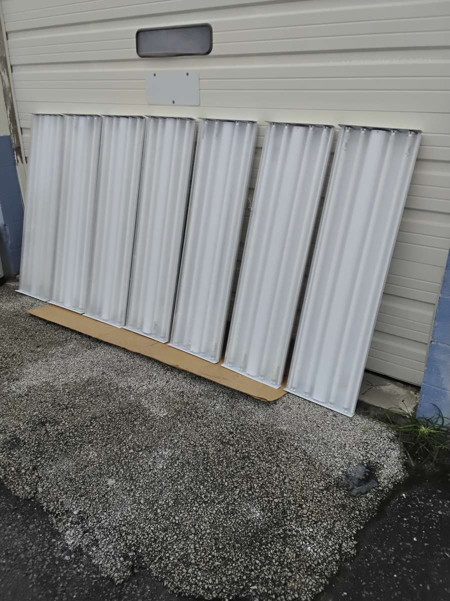 Nice White Commercial Lighting Uints 54 X 14 Like New