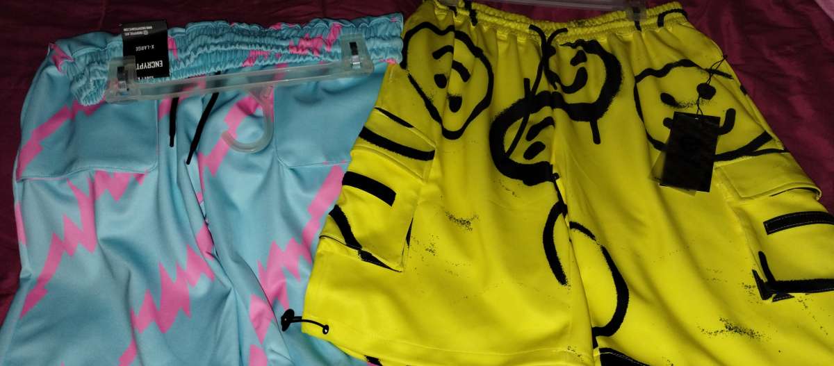 2pair Men Fashion shorts size XL