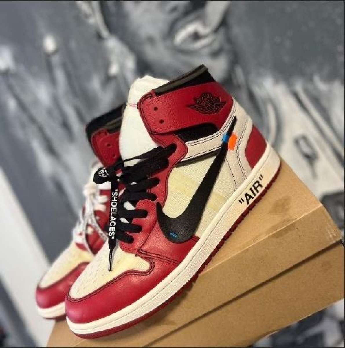 Jordan 1 off white Chicagos