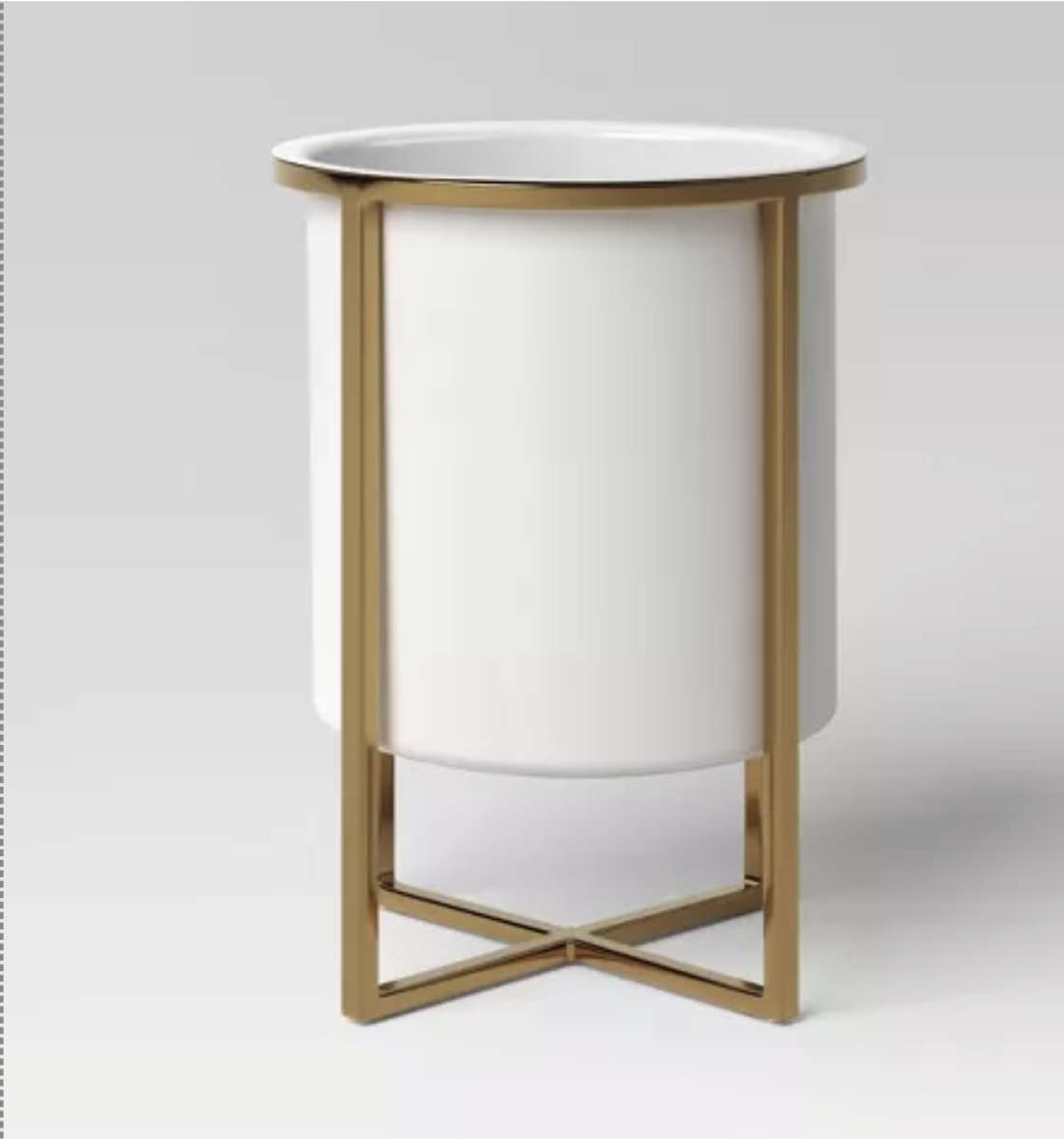 furniture all kind plz check the pictures 9495172600 mike