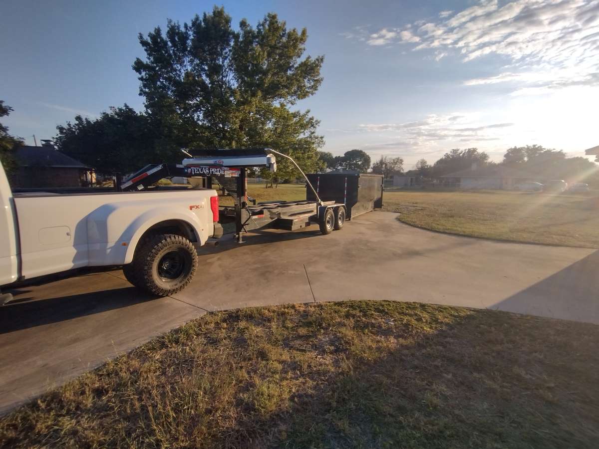 Dumpster Rentals  Contenedores De Renta